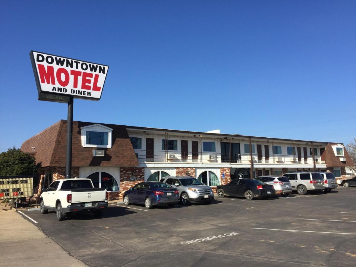 Downtown Motel Woodward Exteriör bild